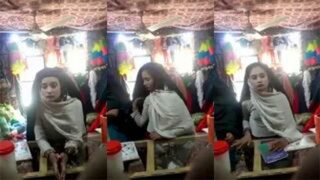 Young Girl Boobs Sucking Fingered By Shopkeeper – auntysexvideo
